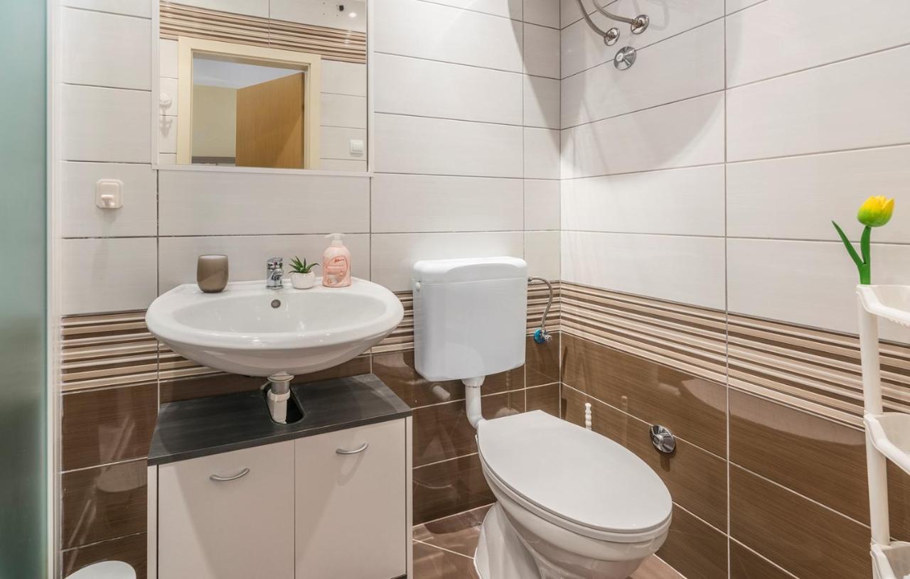 Loredana Apartment *